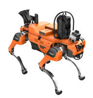 Dört bacaklı yangın keşif robotu, çığlık çığlığı, ışık uyarısı.